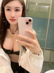 巨臀胖妹妹小暖